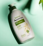 Aveeno Active Naturals Daily Moisturizing Lotion – 591ml - Image 2