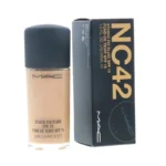 M.A.C Studio Fix Fluid SPF 15 Foundation NC 42 – 30ml - Image 2
