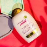 OGX Fade-Defying+ Orchid Oil pH Balanced Conditioner – 385ml