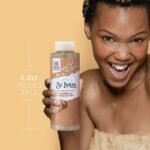 St. Ives Soothing Oatmeal And Shea Butter Body Wash - 650ml - Image 2