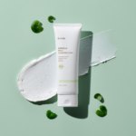 iUNIK Centella Mild Cleansing Foam 120ml - Image 4