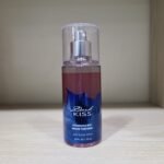 Bath and Body Works Travel Size Fine Fragrance Mist Dark kiss 75ml - Image 3