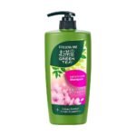 Follow Me Green Tea Soft & Smooth Shampoo (650ml)